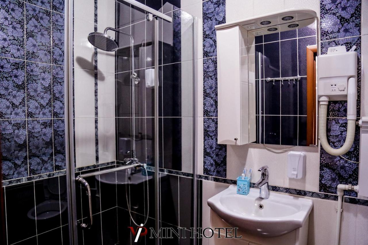 Vip Mini Hotel 세메이 외부 사진