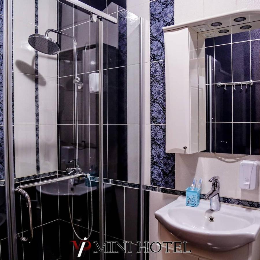 Vip Mini Hotel 세메이 외부 사진