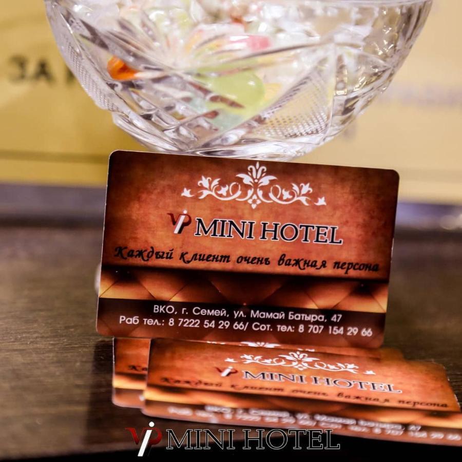 Vip Mini Hotel 세메이 외부 사진