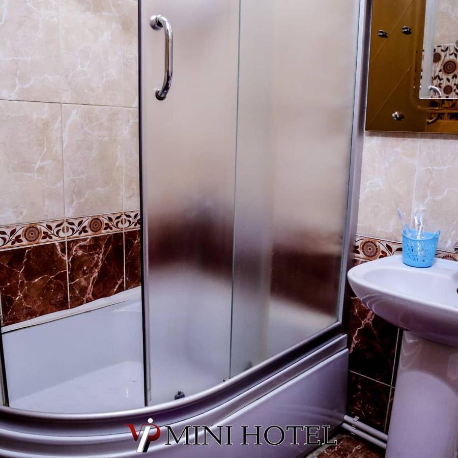 Vip Mini Hotel 세메이 외부 사진