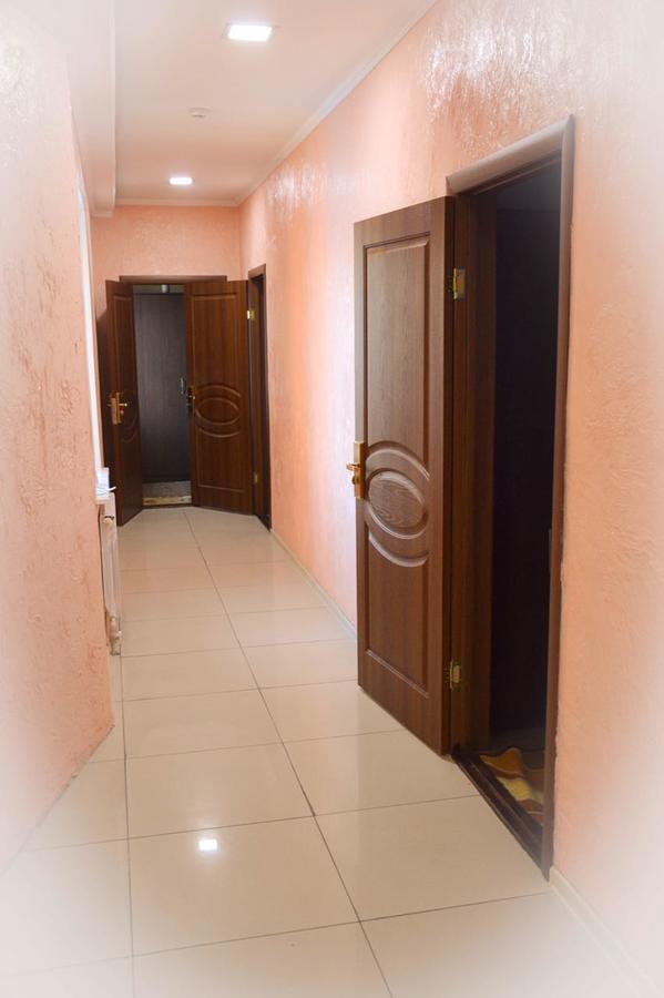 Vip Mini Hotel 세메이 외부 사진
