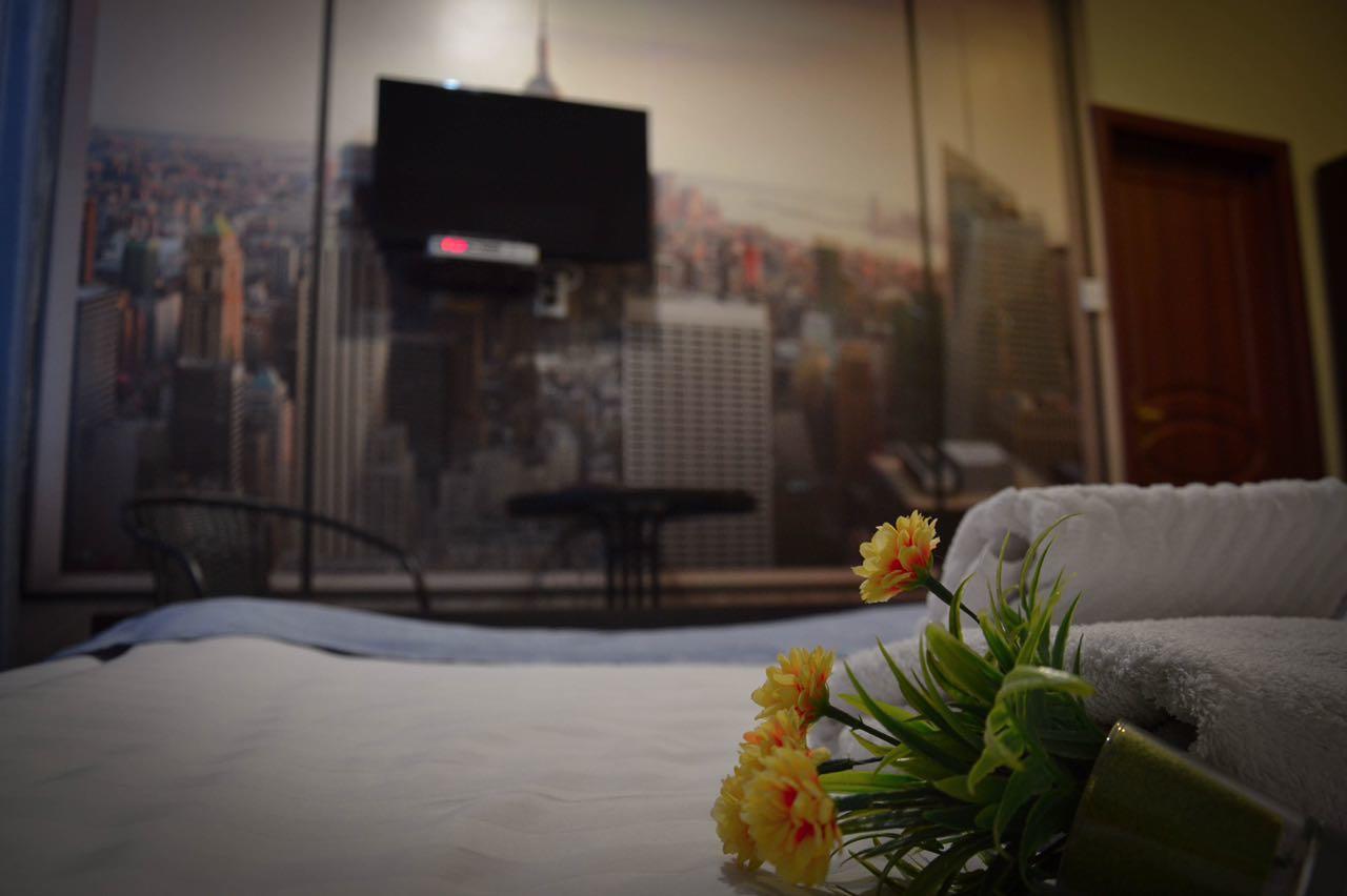 Vip Mini Hotel 세메이 외부 사진
